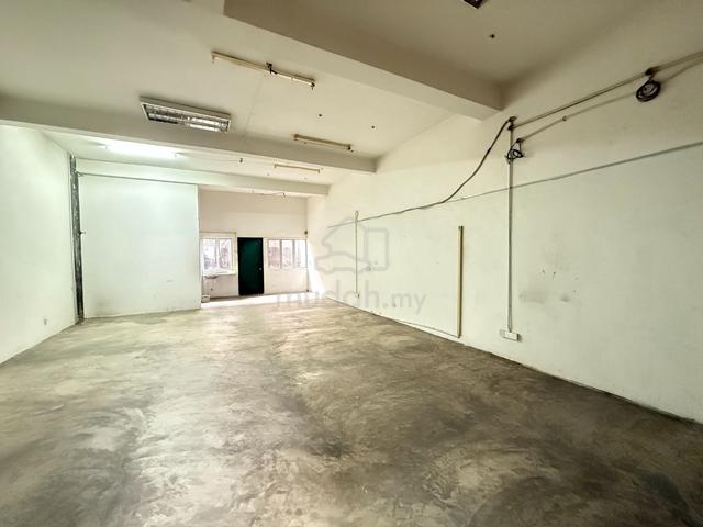 22x80 Ground floor Puchong Jaya Jalan kenari for rent 1