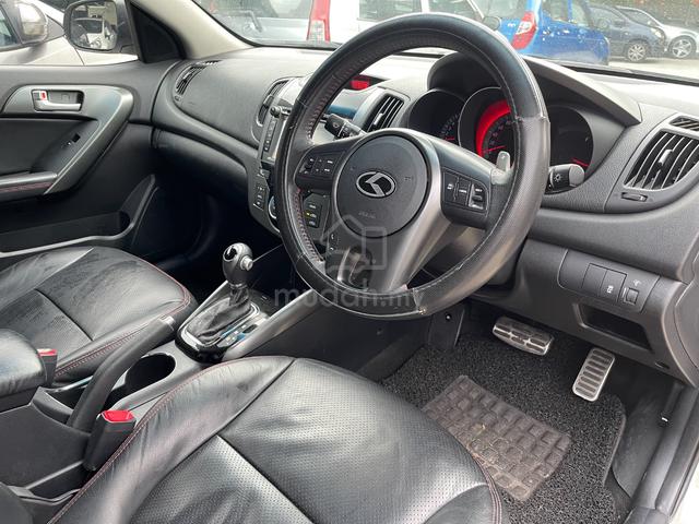 2011 Naza Kia Forte 2.0 SX 6-speed Paddle Shift - 5
