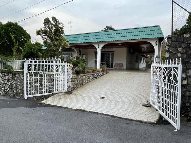 1sty Bungalow MANTIN Negeri Sembilan [ GENEROUS LAND SIZE ] 1