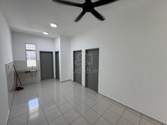 READY TO MOVE IN! 1 Storey Taman Bandar Botani Parkland, Jasin Melaka 5
