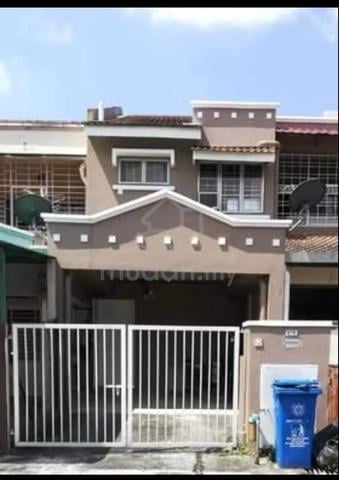 Puncak Perdana Townhouse 1