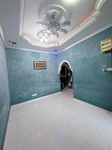 Single Storey 3R2B Taman Sri Orked Seksyen 30 Highly Negotiable 1