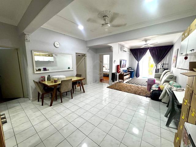 Tiara Duta 1