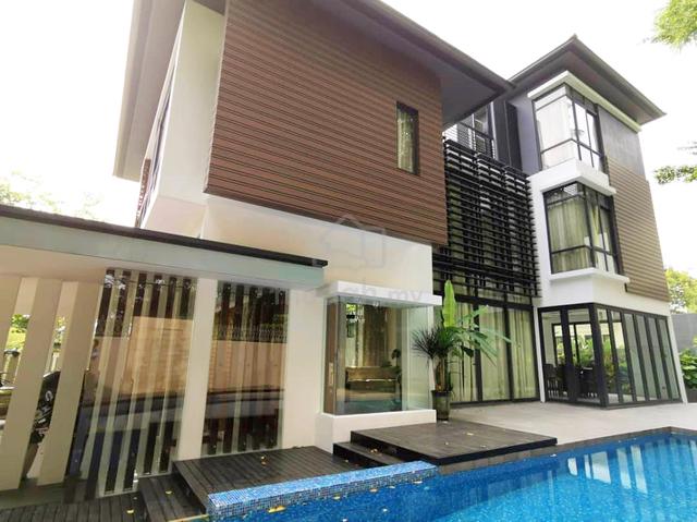 Seputeh Gardens, Kuala Lumpur Luxury Bungalow with Swimming Pool 1