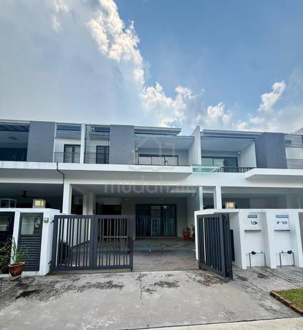2 Storey Superlink House, Sierra 11 Dumalis @ 16 Sierra Puchong, Selan 1
