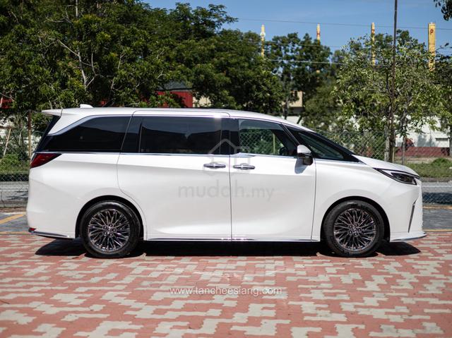 2024 Lexus LM500H Version L 6 Seater - 5