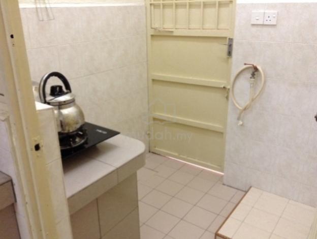 Single Storey Terrace House, Good Condition ~ near AEON Ayer Keroh 3