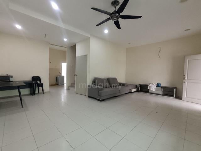 GUARDED Double Storey Terrace Presint 8 Angkasa Nuri Taman Merdeka 1