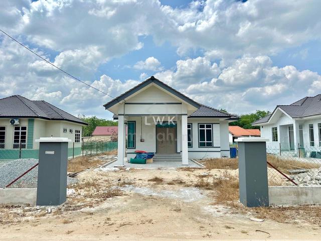 Rumah Banglo Mampu Milik di Bukit Gading 1