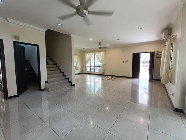 Linked Bungalow Taman Kingfisher Sulaman For Sale 1