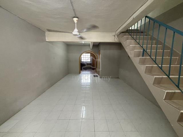 Rumah Dua Tingkat Temerloh Makmur Untuk Disewa 1