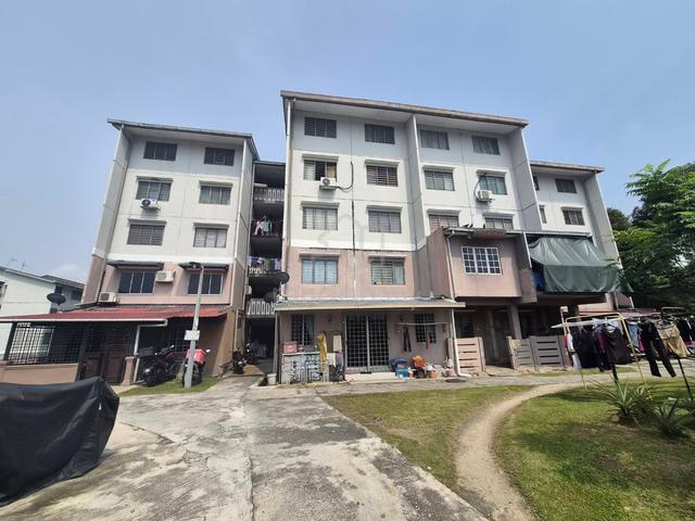 Kelumpuk Pinang 1