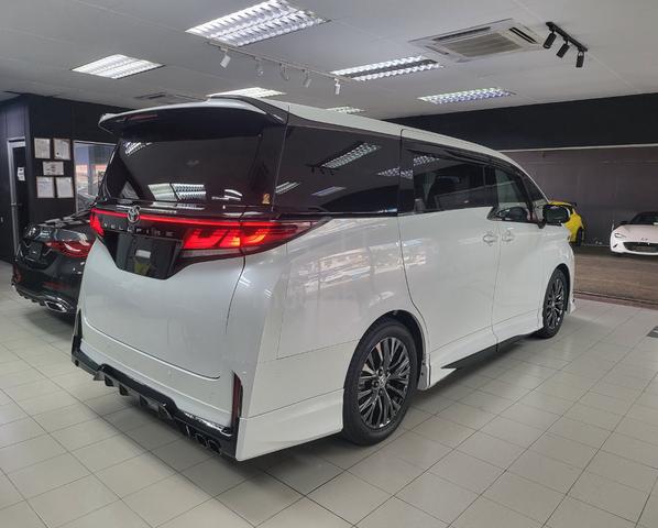 2024 Toyota VELLFIRE 2.4 Z PREMIER, 5A, ORI GR KIT - 2