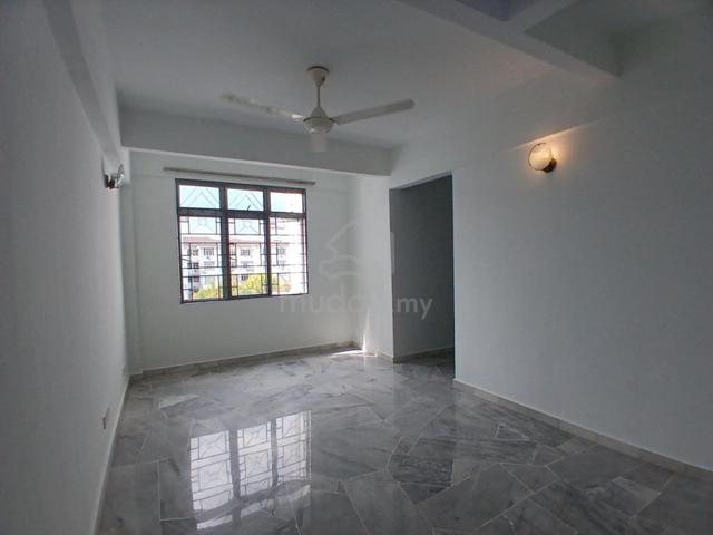 Goodyear Court 9 1