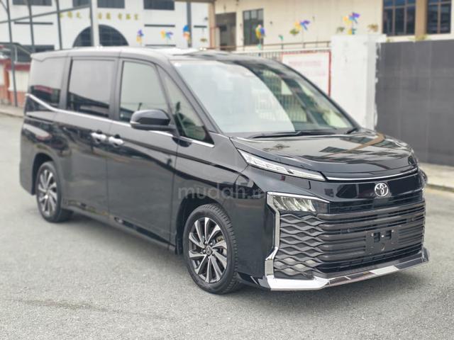 2023 Toyota VOXY 2.0 S-Z (11K MILEAGE ONLY) - 1