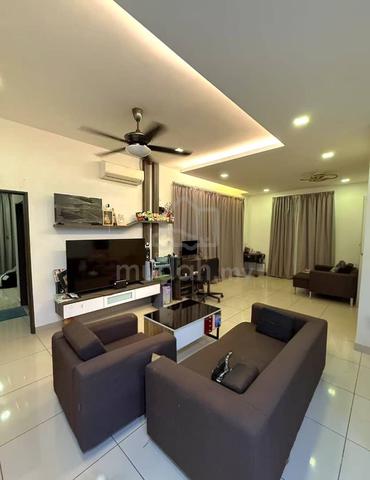 M Condominium @ Larkin 1