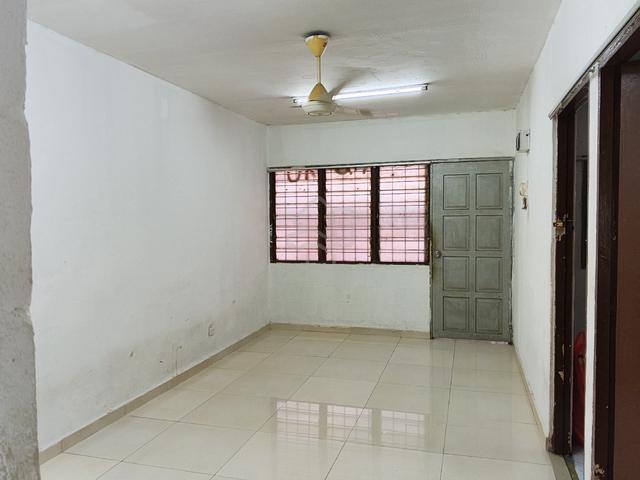 Flat Puchong Permai 1