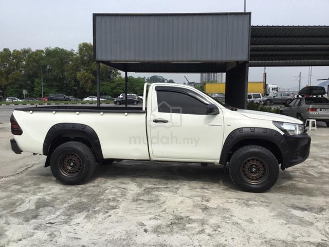 2022 Toyota HILUX 2.4 SINGLE CAB 4X4 (M) - 3