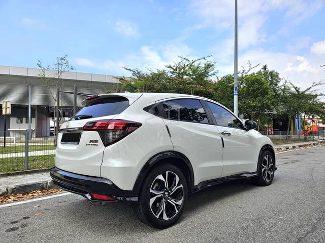 2020 Honda HR-V 1.8 RS (A) PADDLE SHIFT - 4