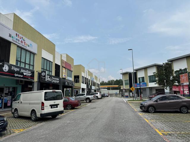 2 Storey Shop Plaza Crystal ville Vita intermedate 22x70 neodomain CBD 1