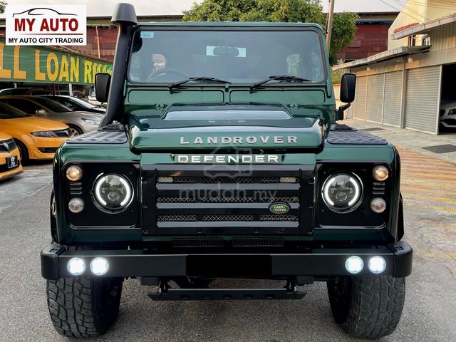 Land Rover DEFENDER 2.4 110 HIGH SPEC RARE MODEL - 1