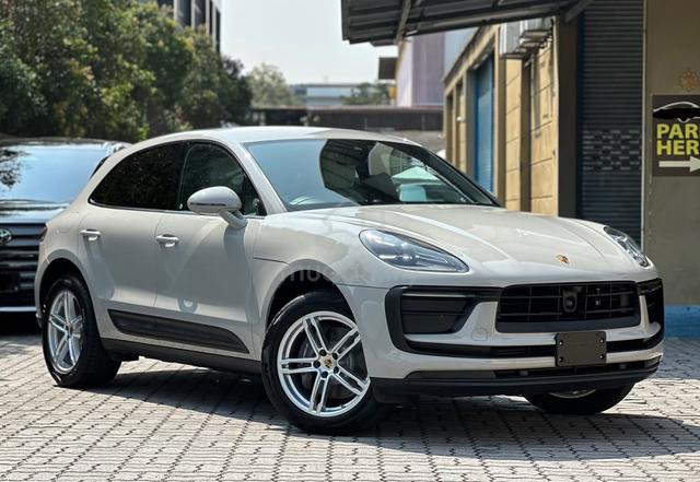 2022 Porsche MACAN NFL / SPORT CHRONO / PANROOF - 1