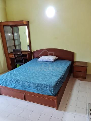 Master Bedroom Fully Furnished @Sungai Ara,Penang for Ren 1