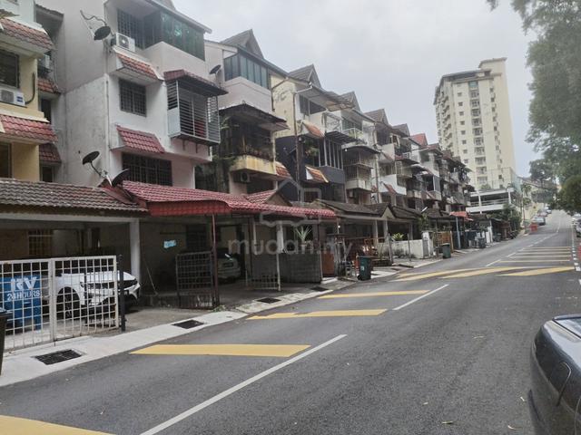 Taman Midah Apartment 1