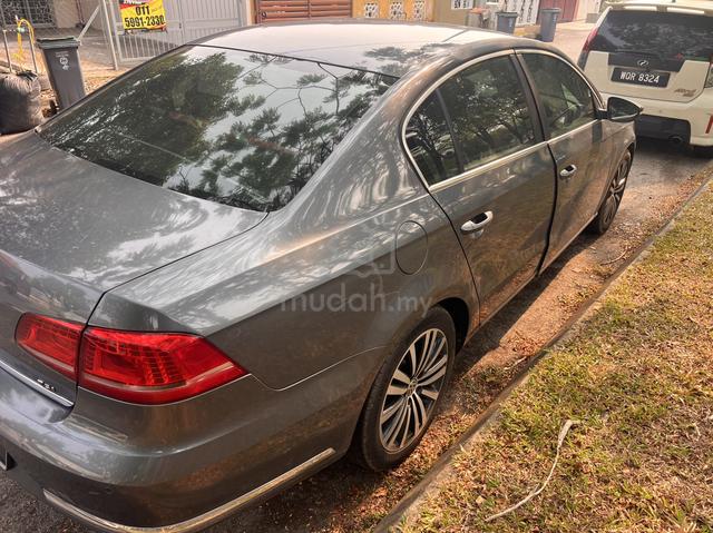 2011 Volkswagen PASSAT 1.8 TSI (CBU) (A) - 2