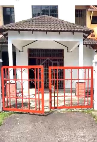 Unblocked View & Facing North-East: Double Storey @ Taman Dato Chellam 1