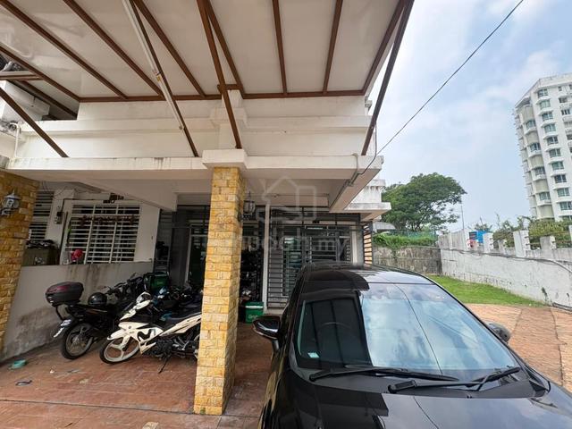 Bukit Belah 2 Storey Terrace House nearby Bayan Lepas Airport For Rent 1