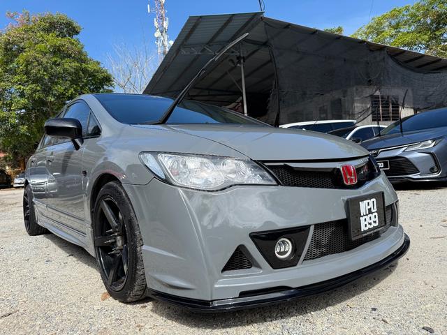 Honda CIVIC 1.8 i-VTEC RR (A) - 1