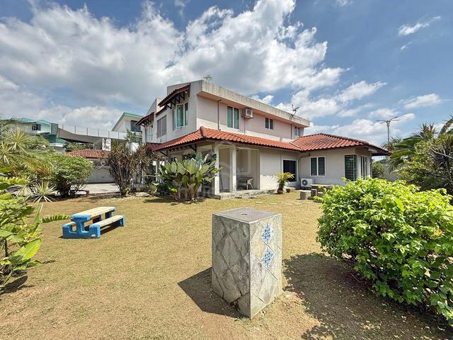 BUNGALOW 10,774 SQFT 🔥 2 Storey Istana Kayangan Seksyen 12 Shah Alam 1