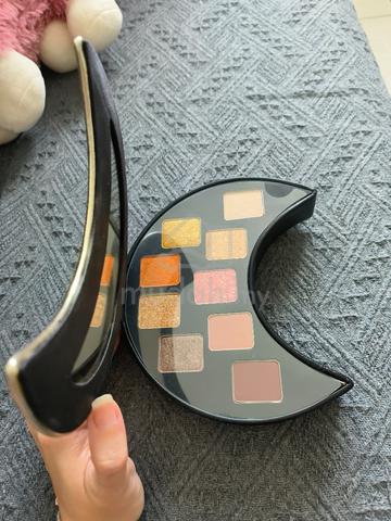 Shu Uemura Eye Palette - photo 2 of 4