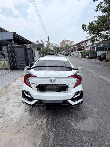Honda CIVIC 1.8 - 3