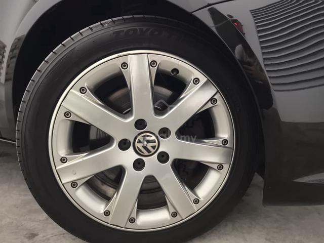 2010 Volkswagen EOS 2.0 T FSI / Tip Top Condition - 3