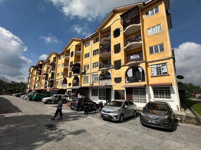 D'Menara Apartment @ Taman D'Menara Bukit Changgang 1