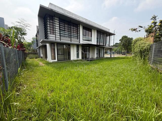 East Ledang Double Storey Semi-D For Rent 1