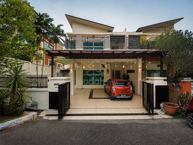 CAT BARU FULL RENOVATED 2 Sty Semi D Tiara Heights Salak Tinggi Sepang 1