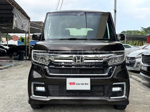Honda N BOX 0.7 CUSTOM GL L Reg 2026 Kcars CBU - 3