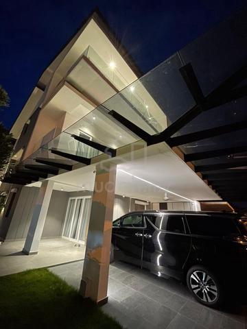 Very Nice Condition 3 Storey Semi D For Sale @ Chemara Hill Seremban 1