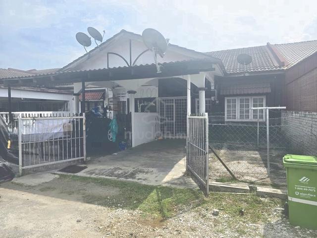 [ CANTIK ] RUMAH BUKIT SETONGKOL KUANTAN FOR SALe 1