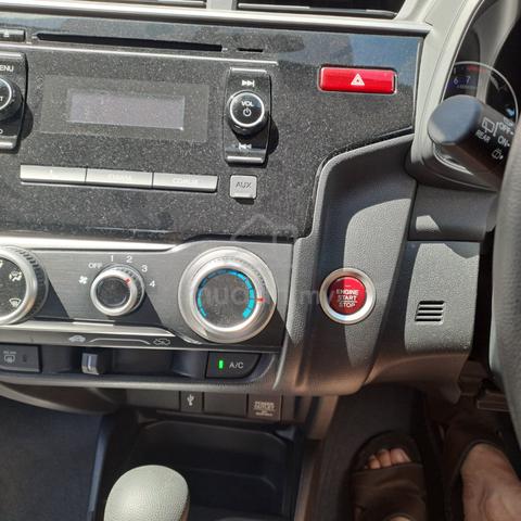 2015 Honda JAZZ 1.5 V (A)serupa baru - 5