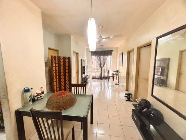 Pangsapuri Raya (Bandar Country Homes) 1