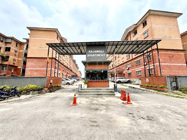 Rajawali Aparment (Bandar Country Homes) 1