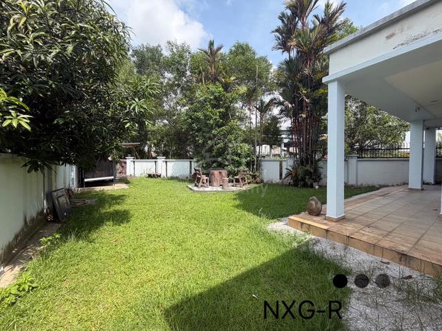 Huge Side Land Double Storey CORNER LOT@ Taman Rashna Klang 1