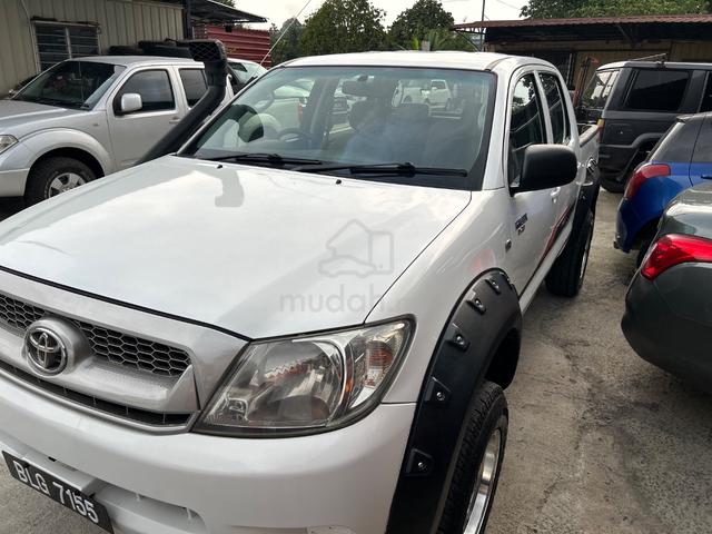 TOYOTA HILUX 2.5cc Manual 2011 4x4 - 5