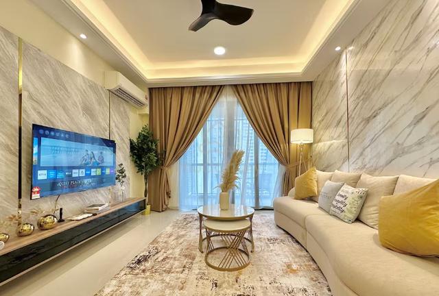 Skysuites @ Meldrum Hills 1