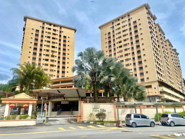 Putra Villa 1