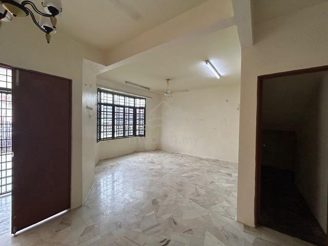 Taman Skudai Baru Jalan Hang Tuah double storey for sale 1